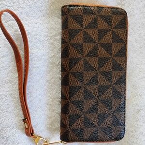 Geometric Brown and Black Wristlet Wallet